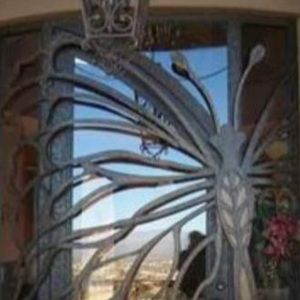 Meet your Posher, Henriett